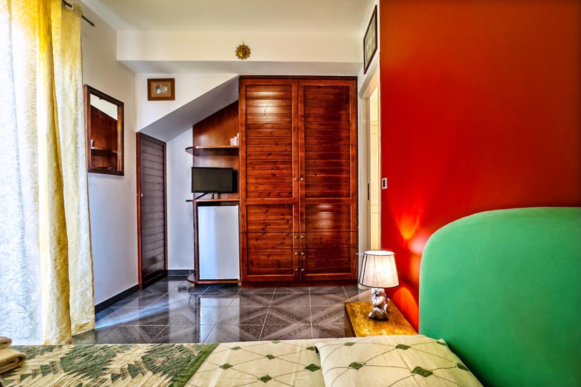 B&B Villa Bency Капо-д'Орландо Экстерьер фото
